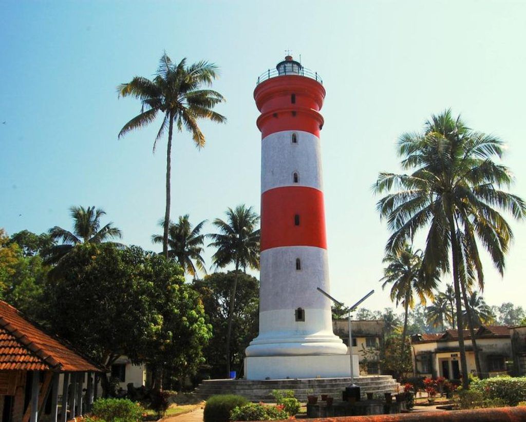 Alleppey beach lighthouse